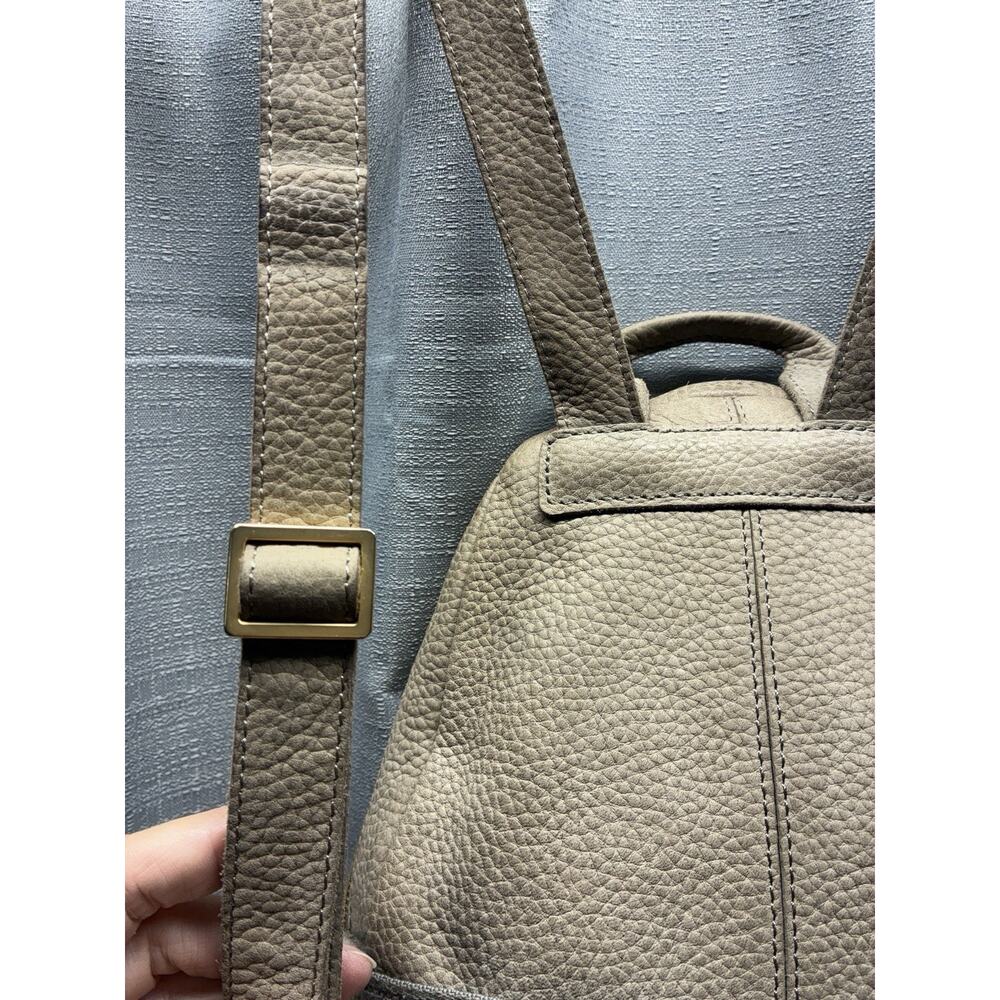 Hammitt Hunter Beige Pebbled Leather Backpack Bag - Picture 6 of 17